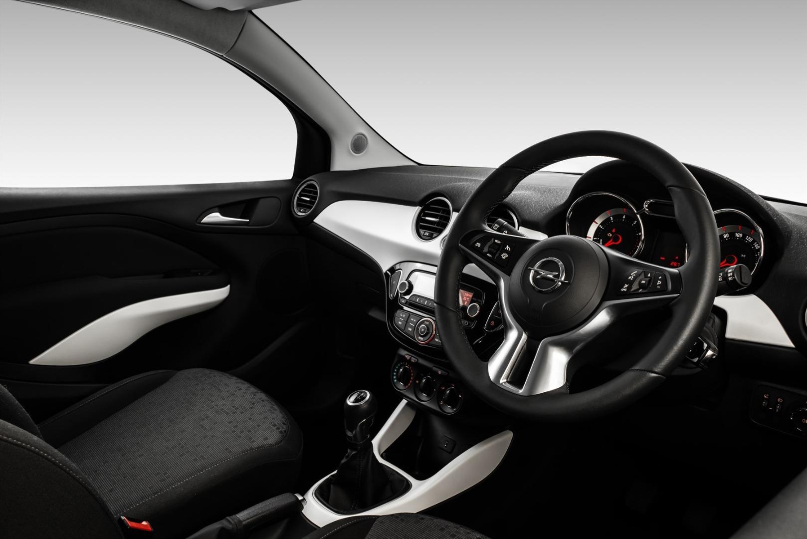 Opel Adam
