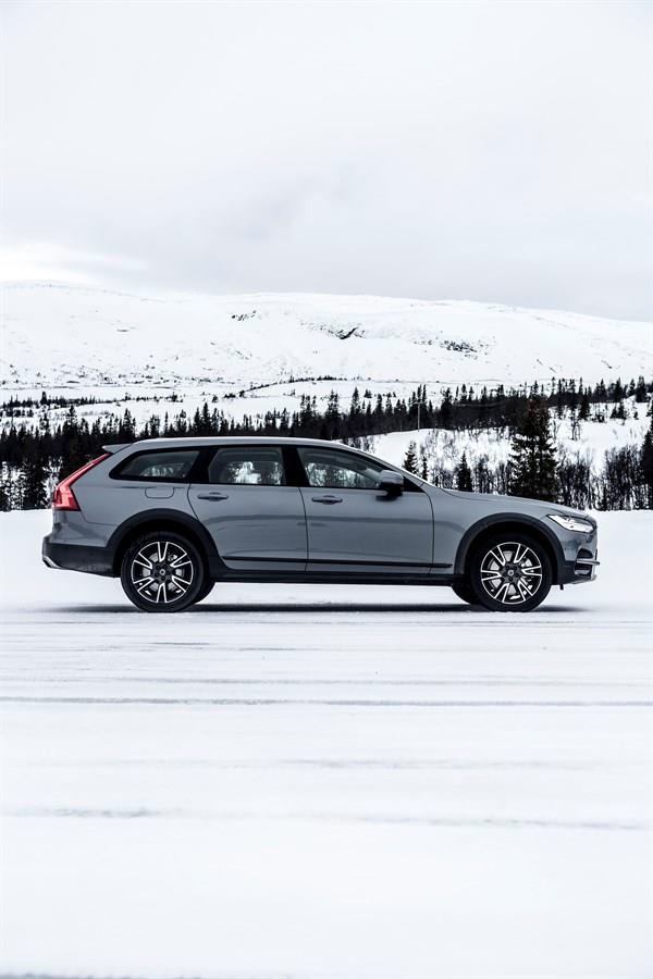 Volvo V90