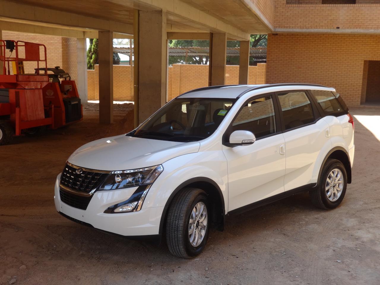 Mahindra XUV500
