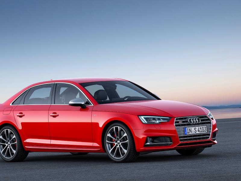 Audi S4