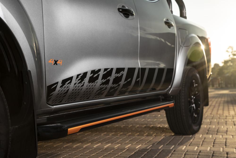 Nissan Navara Stealth