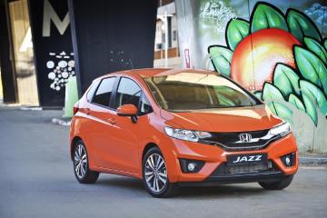 Which Honda Jazz trim holds its value better?