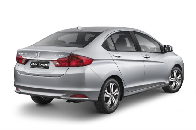 Toyota Corolla Quest vs Suzuki Ciaz vs Honda Ballade: which one has the ...