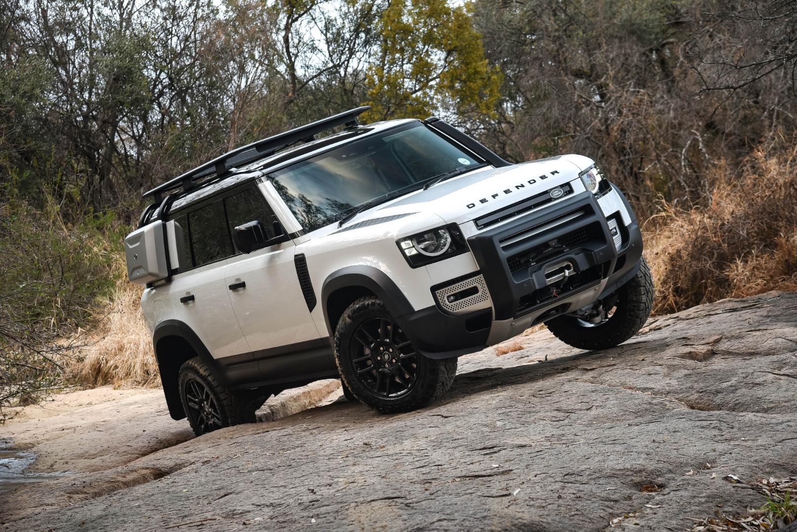 LANDROVER Defender