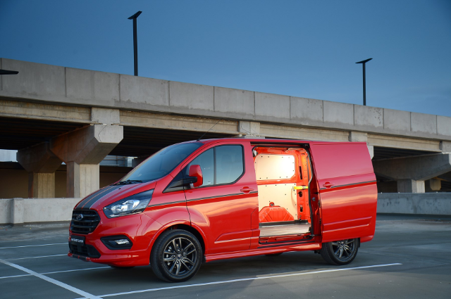 New Vs Used Ford Transit Custom: What Are The Top 3 Differences ...