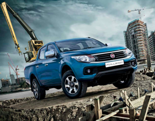 What are the safety features on the Fiat Fullback double cabs?