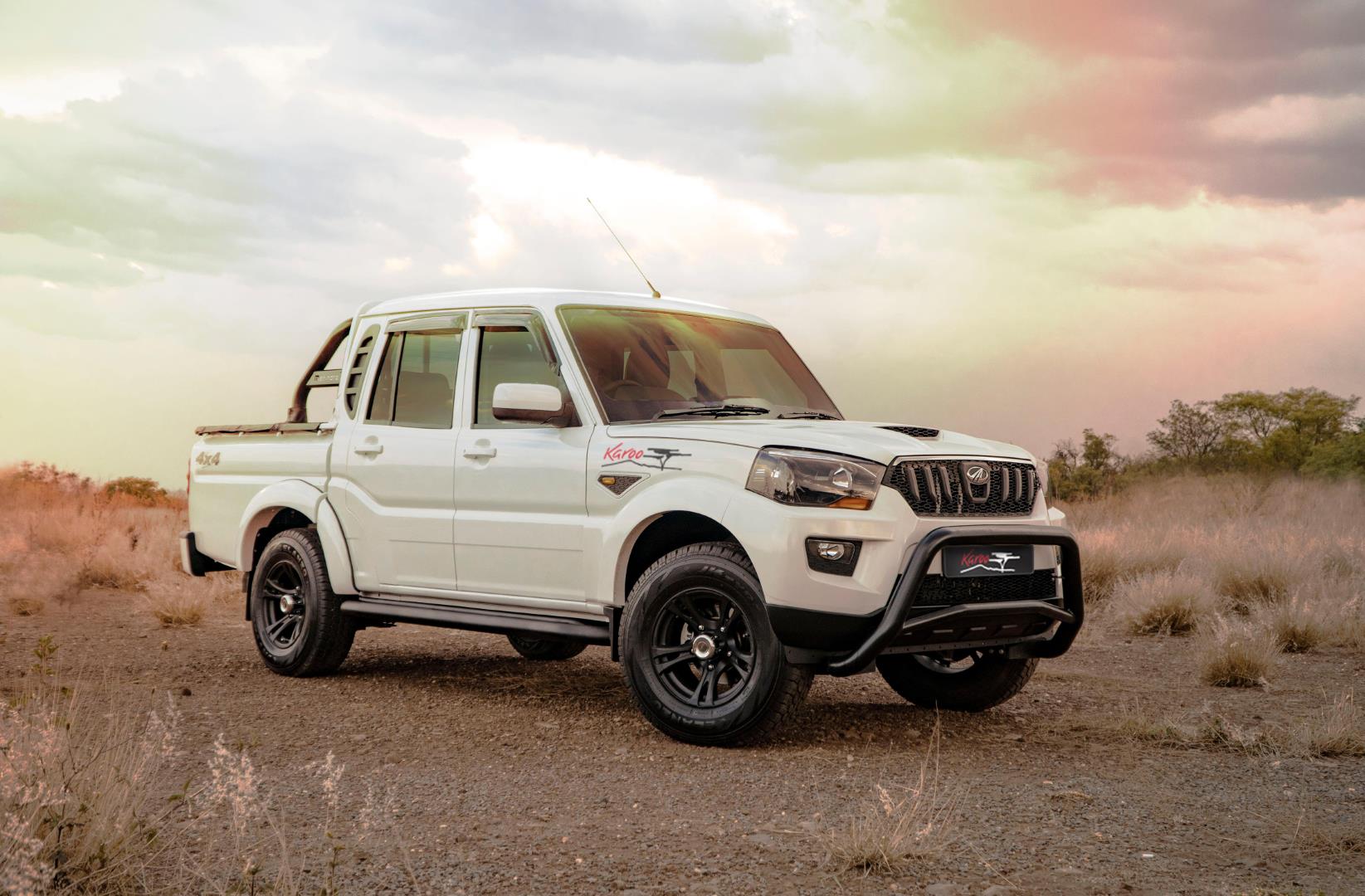 Mahindra Pik Up