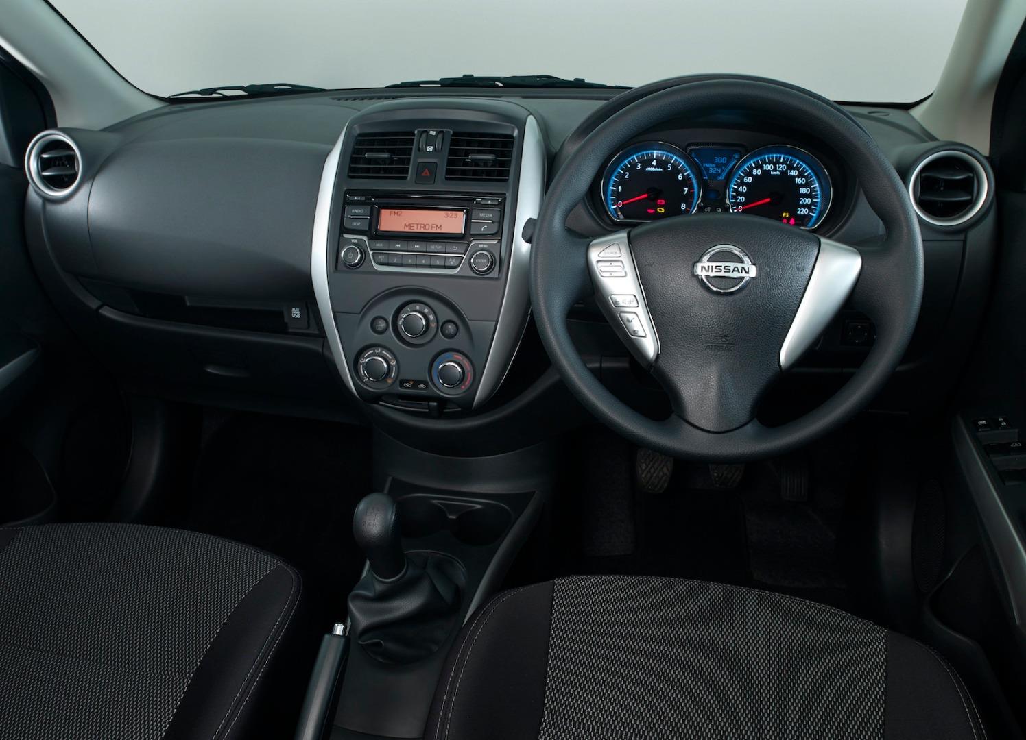 Nissan Almera