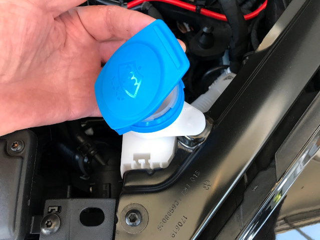 How to top up your windscreen washer fluid @carsales.com.au 