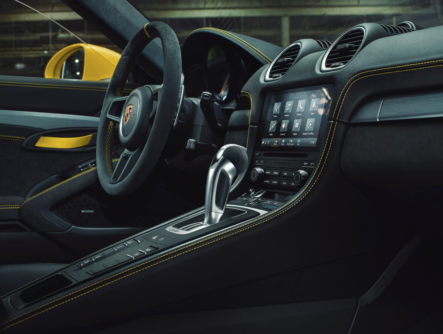 Porsche 718 Cayman