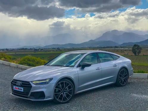 How to replace the car battery on a Audi A7 Sportback