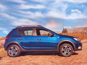 What are the top 5 safety features on a Renault Sandero Stepway?