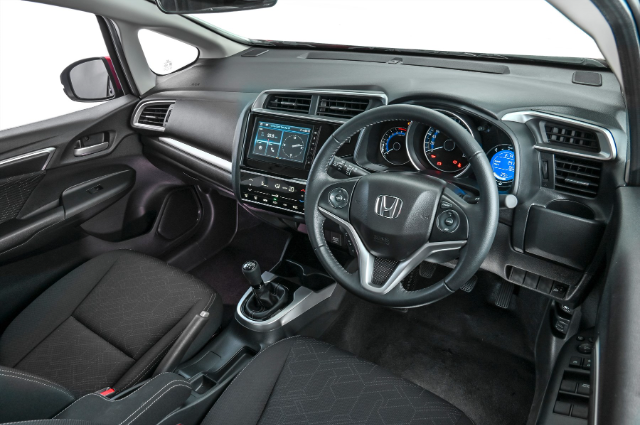 First Drive Review The 21 Honda Wr V Crossover Automotive News Autotrader