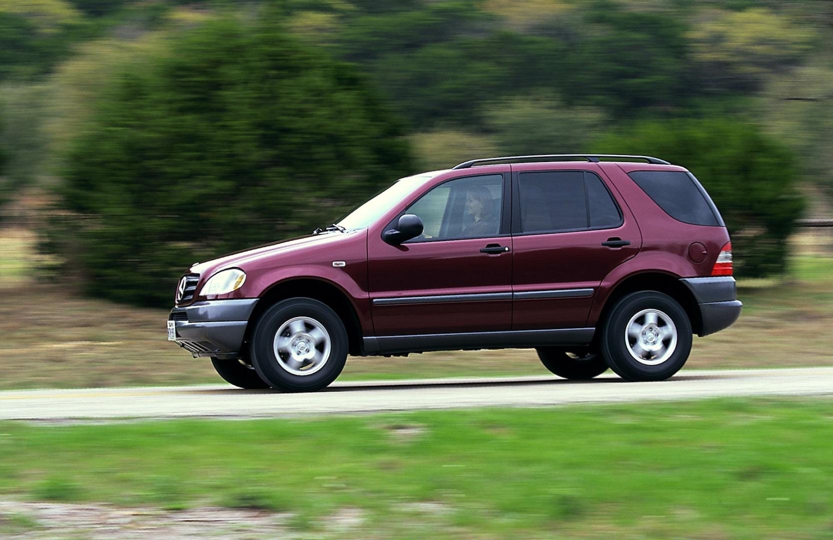 Mercedes-Benz M-CLASS